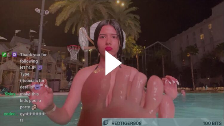 strawberrytabby feet