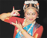 suchitra mitra feet 5