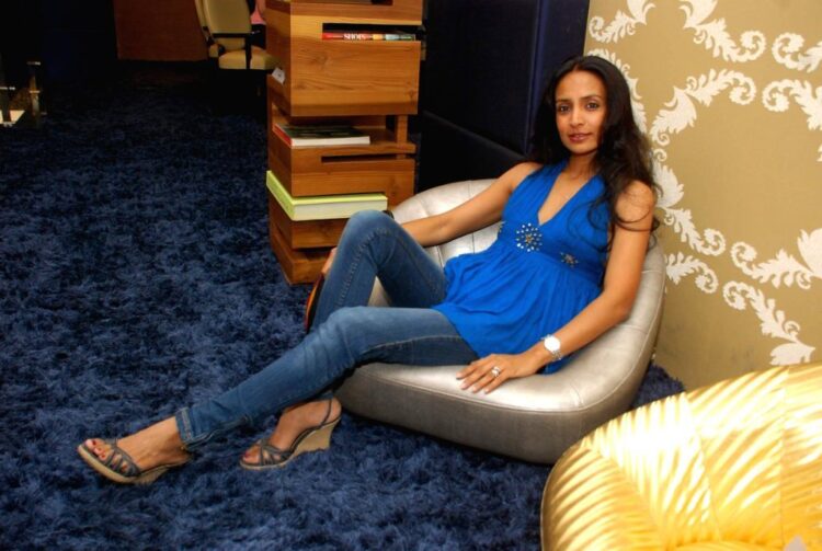 suchitra pillai feet 4