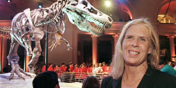 sue hendrickson feet 6