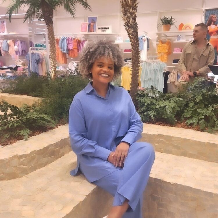 suellen ribeiro feet 6