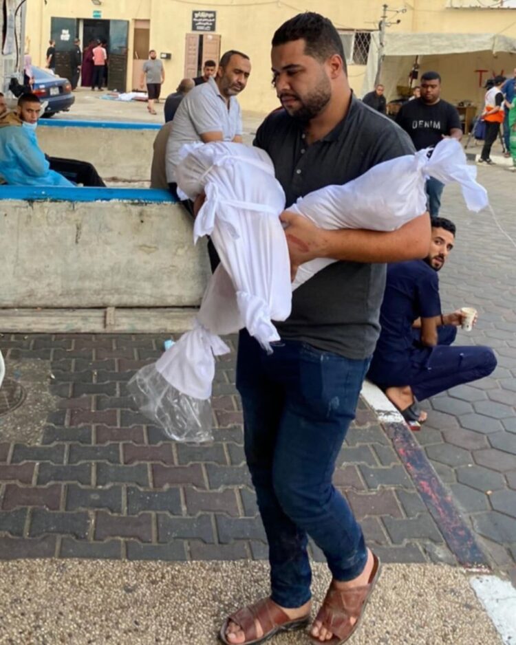 suheir hammad feet 3