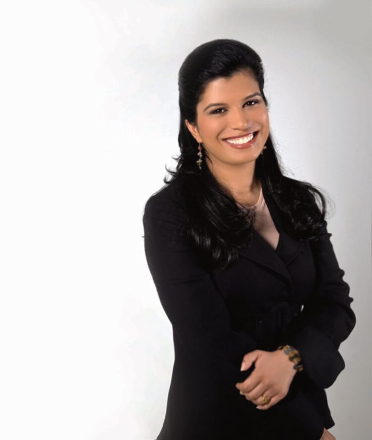 sumaya bint el hassan feet