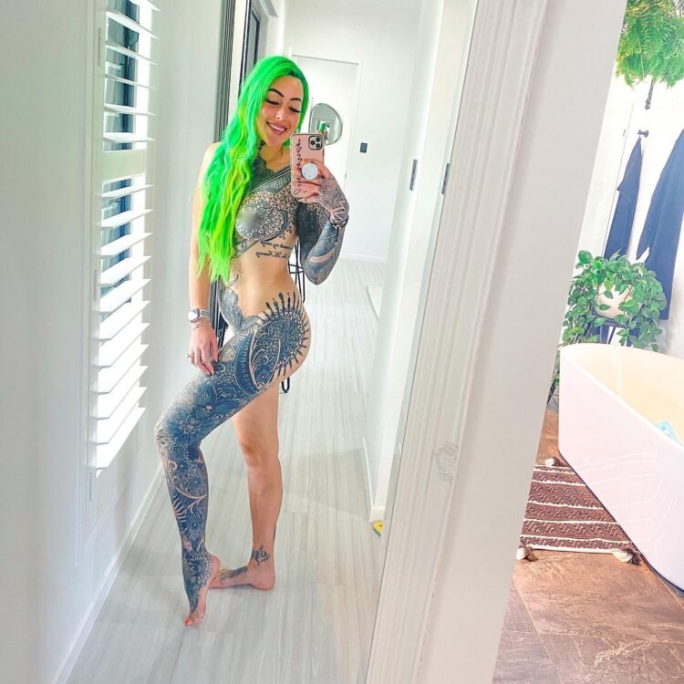 summer mcinerney feet 4