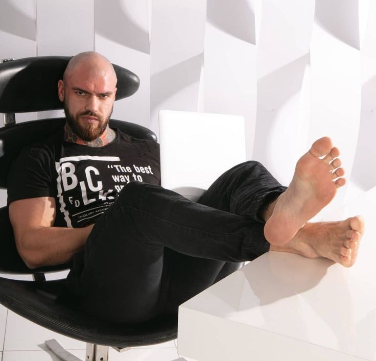 summer santana feet 6