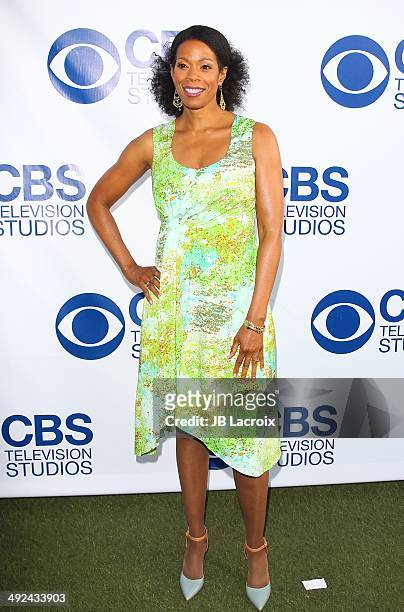 summer wayans feet 3