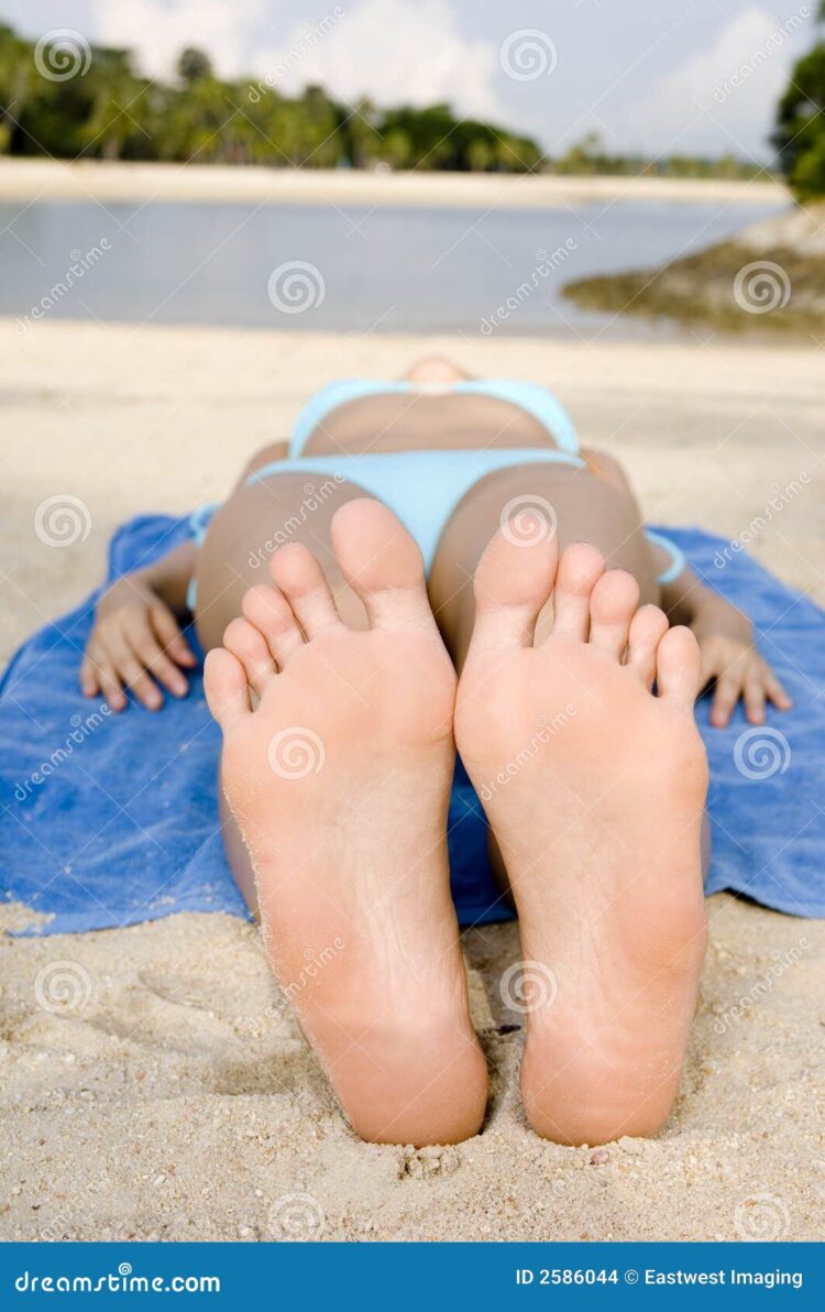 sunny feet 3