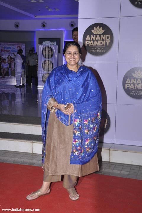 supriya pathak feet 5