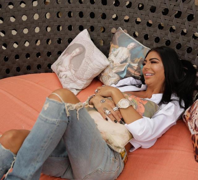 sureyya yalcin feet 6