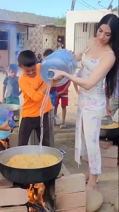 surthany hejeij feet 3