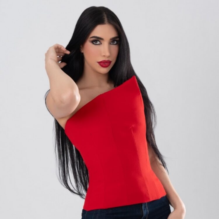 surthany hejeij feet 6