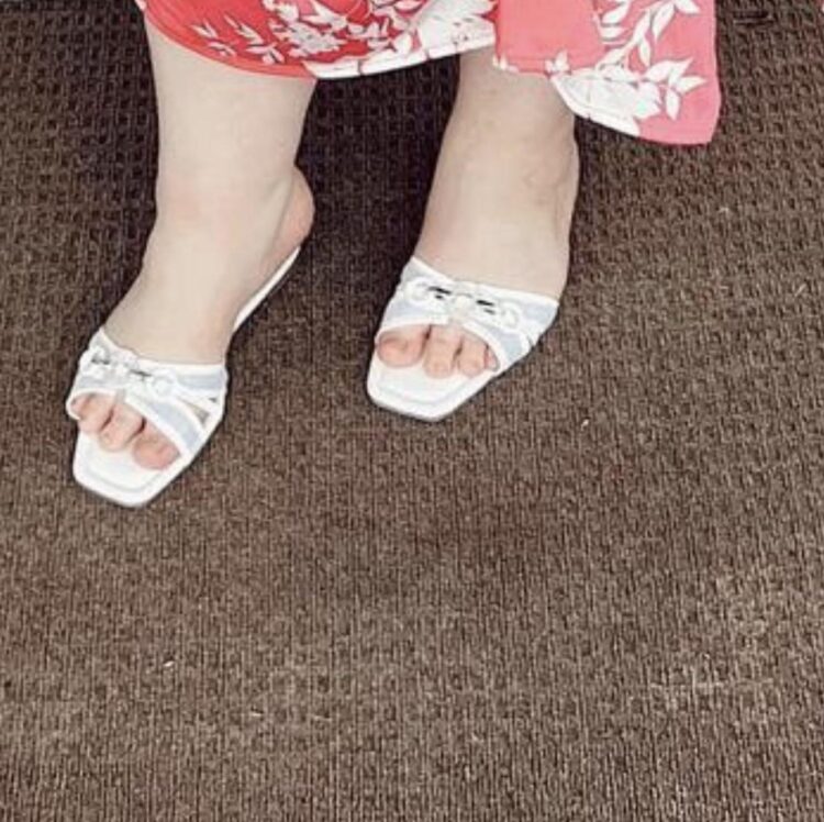 susan broxson feet 1