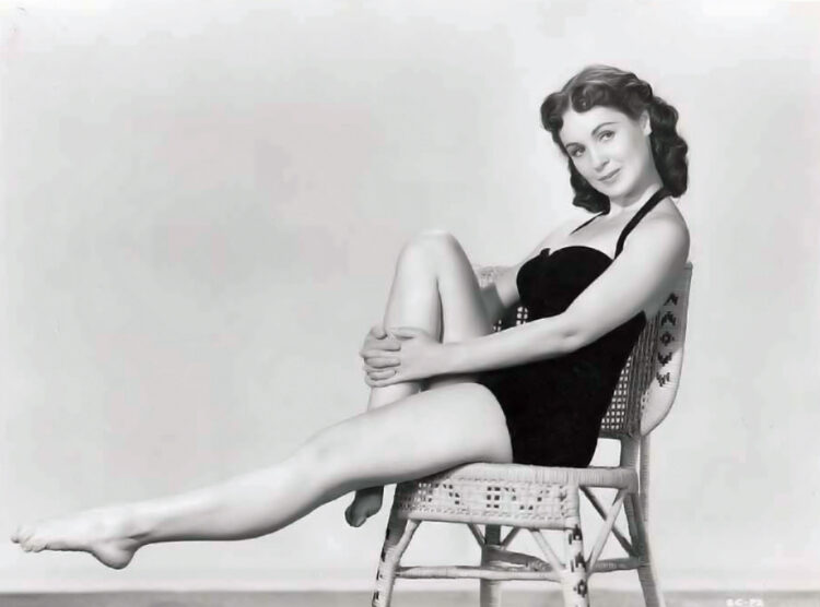 susan cabot feet