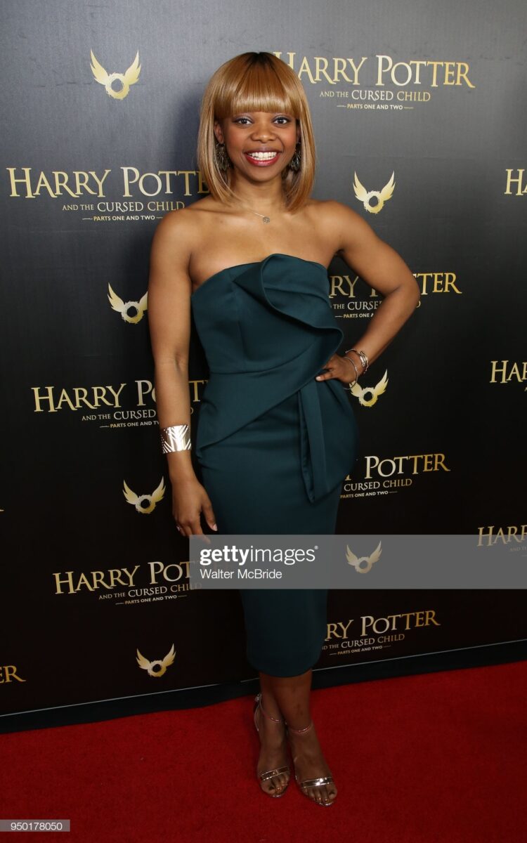 susan heyward feet 6