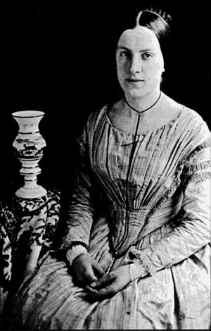 susan huntington gilbert dickinson feet 1