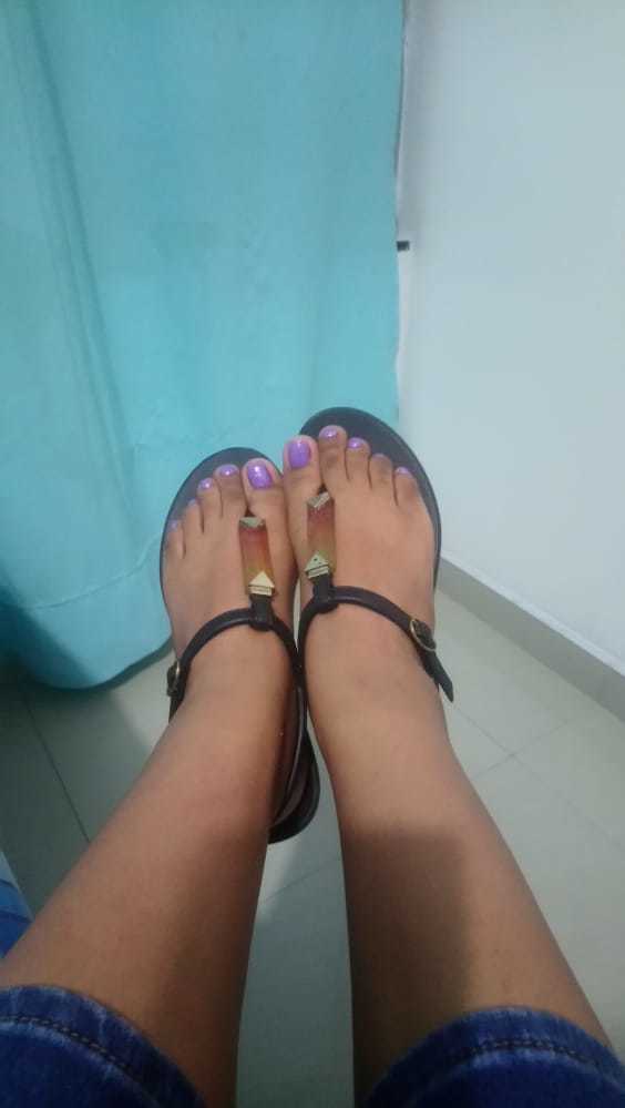 susan moonsie feet 3