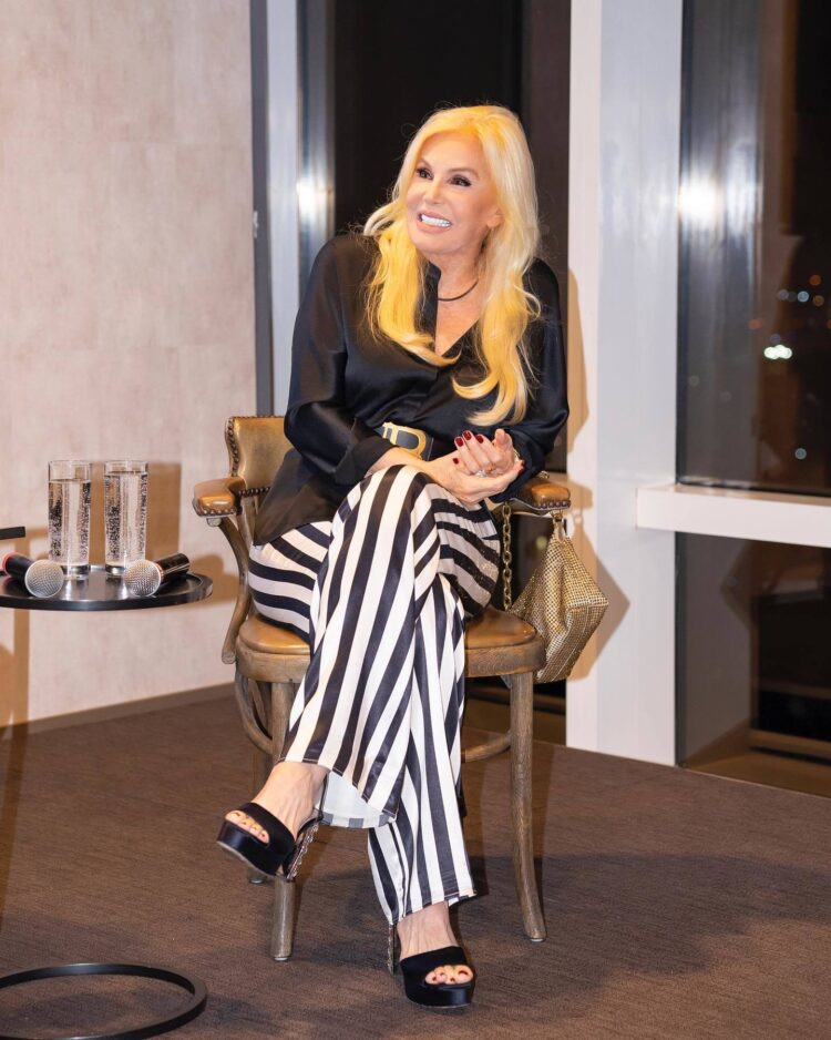 susana gimenez feet 2