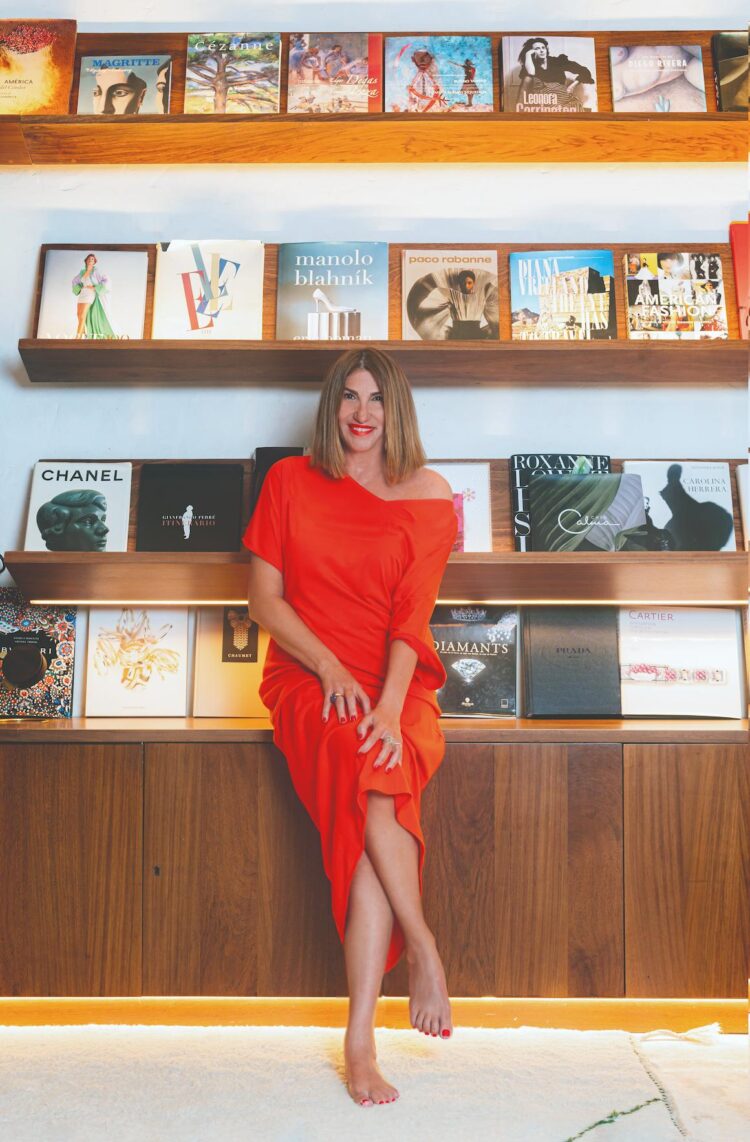 susana martinez feet 4