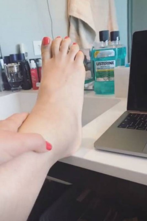 susana werner feet 3