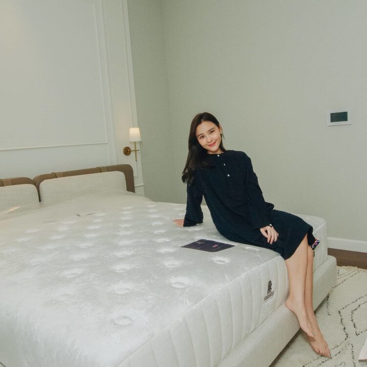 sushar manaying feet 5