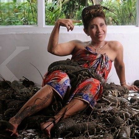 susi pudjiastuti feet 4