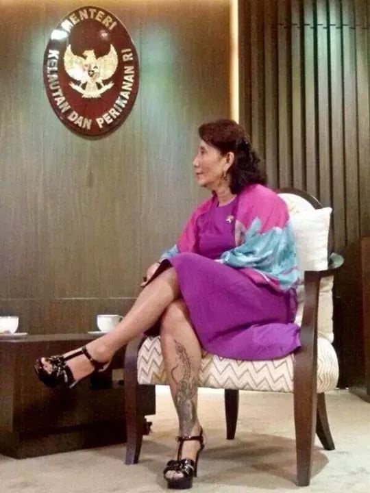 susi pudjiastuti feet