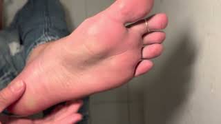 susurrosdelsurr asmr feet 6