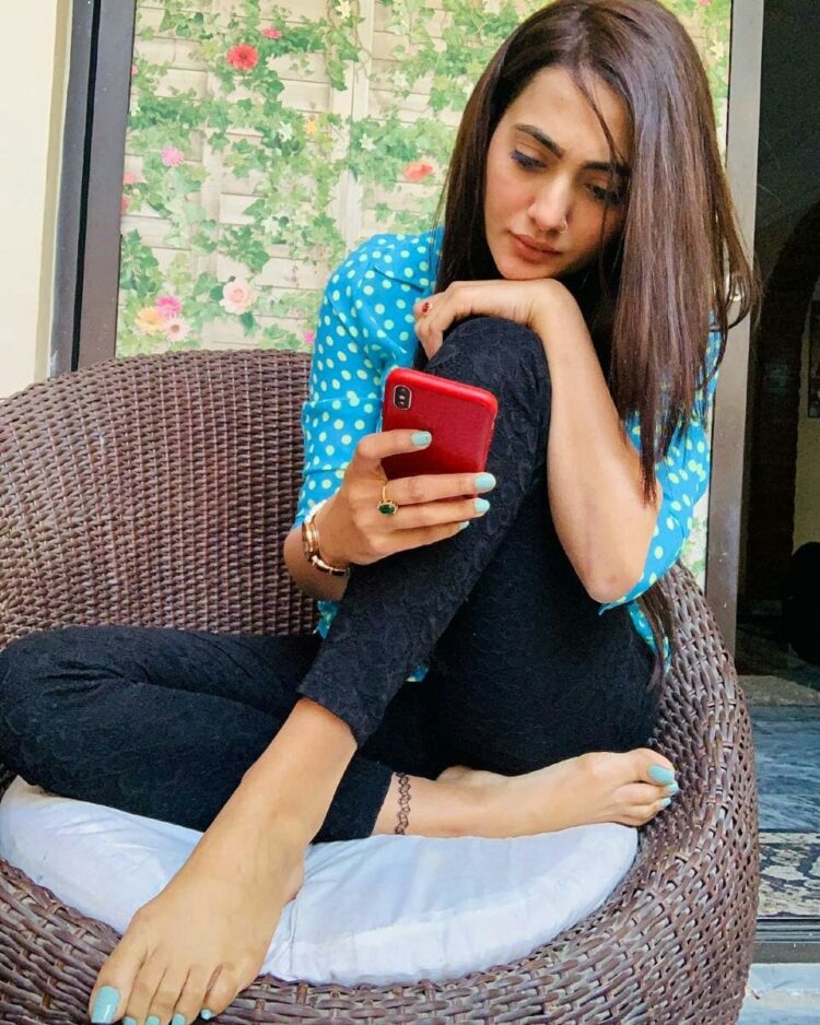 suzain fatima feet