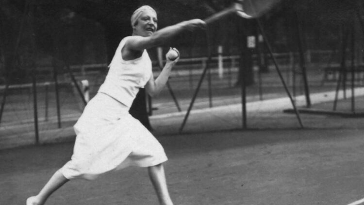 suzanne lenglen feet 6