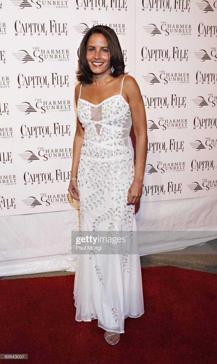 suzanne malveaux feet 3