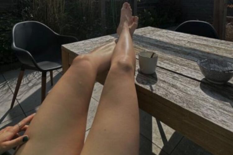 suzanne schulting feet 3