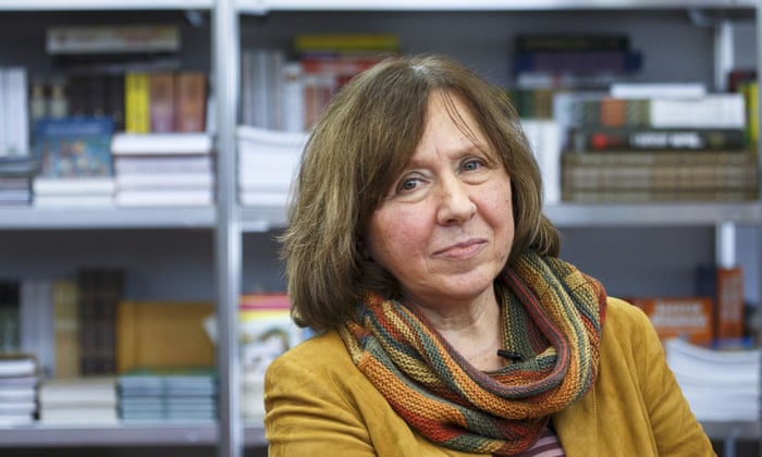 svetlana alexievich feet 2