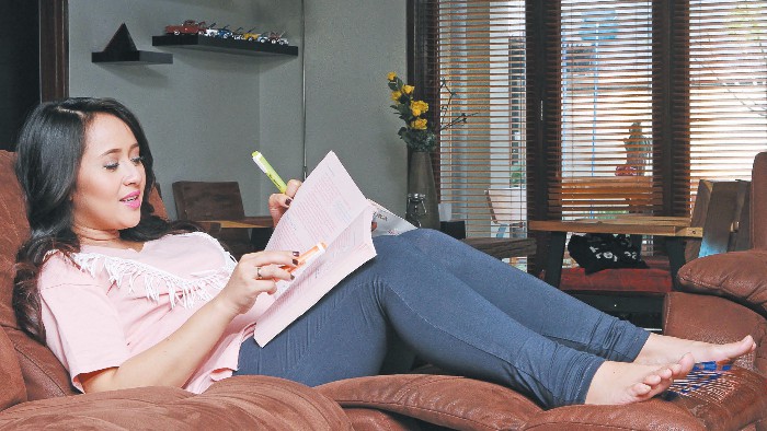 swasti sabdastantri feet 1