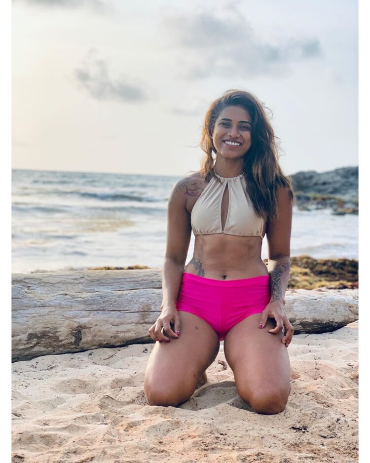 swetha devraj feet 3