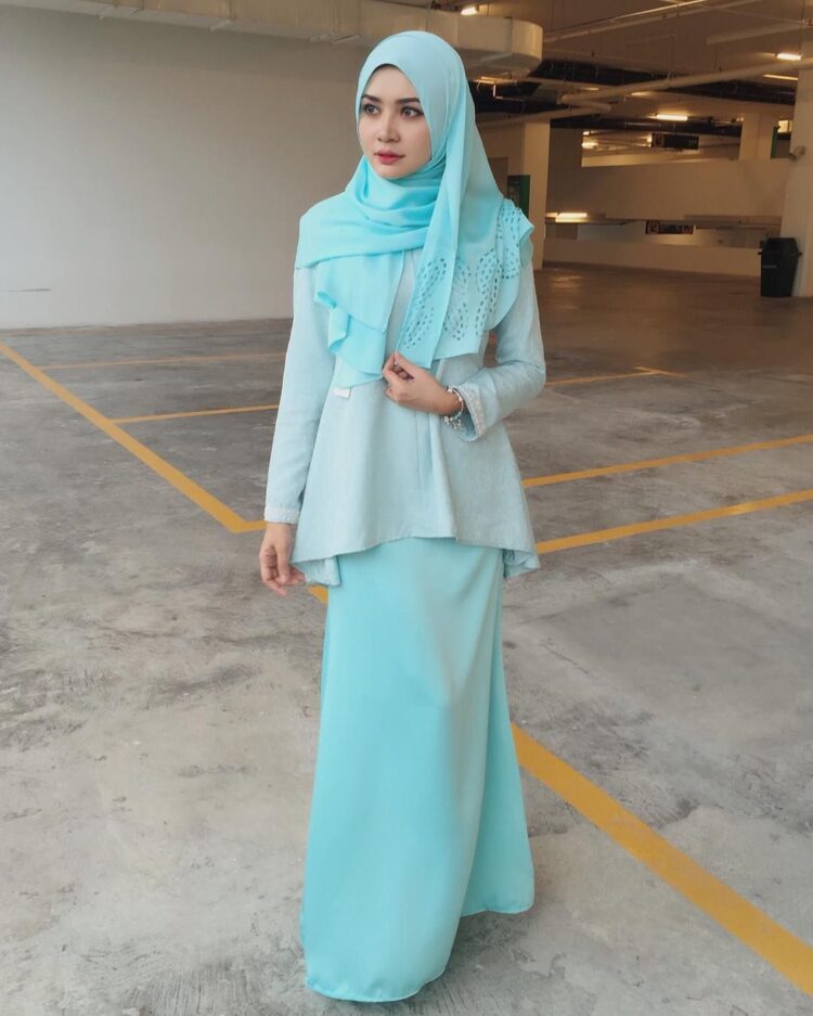 syaheera abd wahab feet