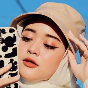 syaza syahirah yusof feet 1