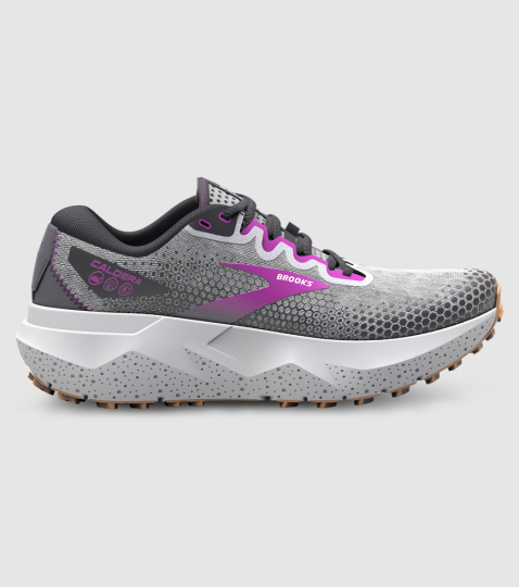 sydney caldera feet 6