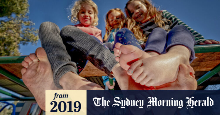 sydney frances feet 2