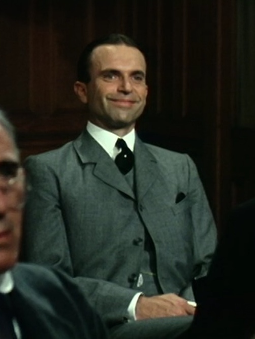 sydney reilly feet 3