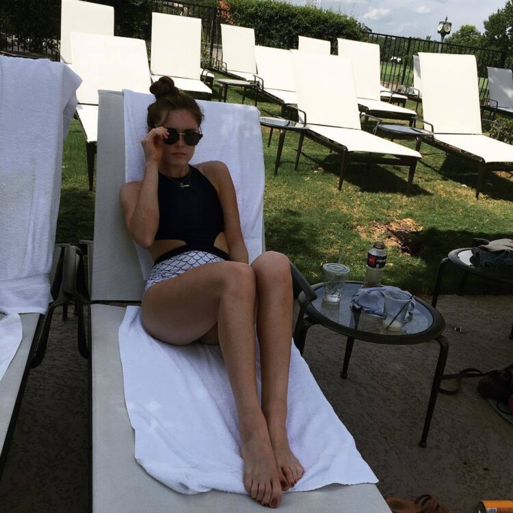 sydney rhame feet 2