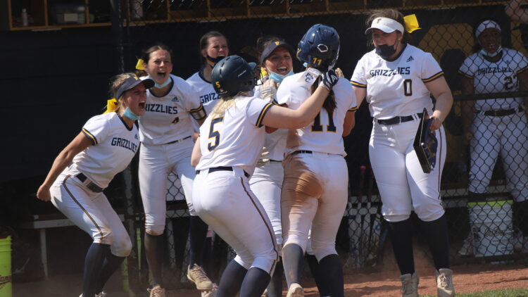 sydney rodeghier feet 4