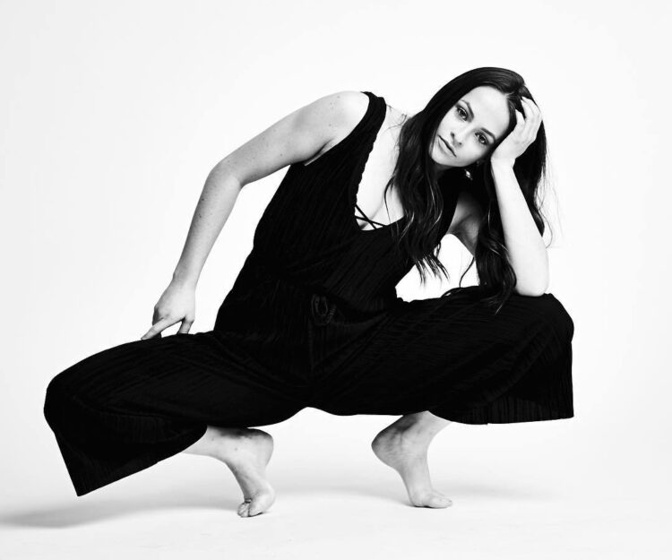 sydney tormey feet 3