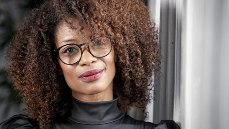 sylvana simons feet 5