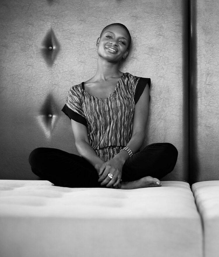 sylvana simons feet 6