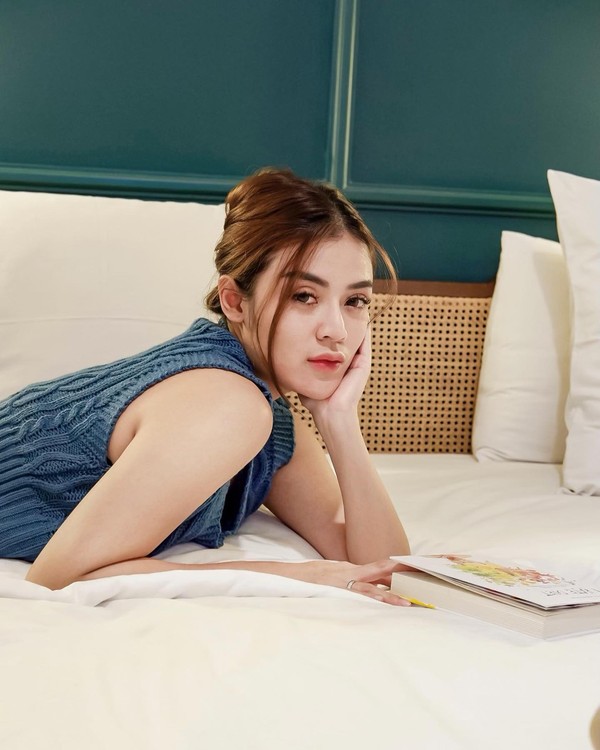 sylvia genpati feet 2