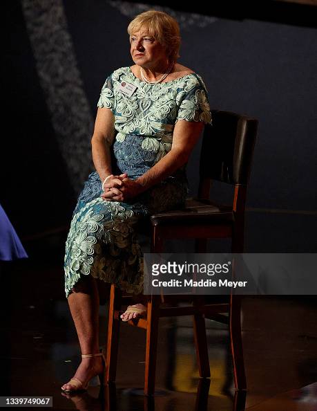 sylvia hatchell feet 1