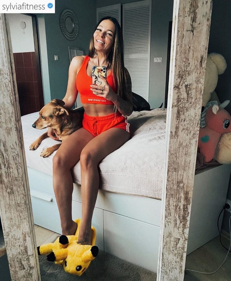 sylwia szostak feet 5