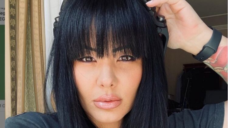 szandra koholak feet 4