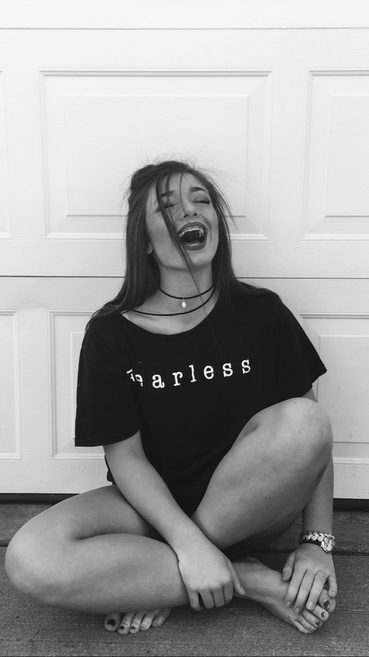 tabitha swatosh feet 1