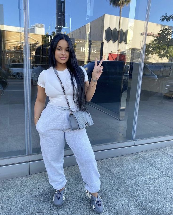 taina williams feet 5